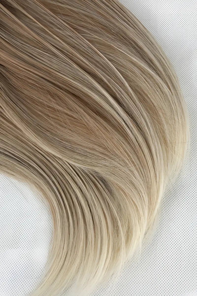 Caramel Gold Bob Wig with Platinum Ombre Tips