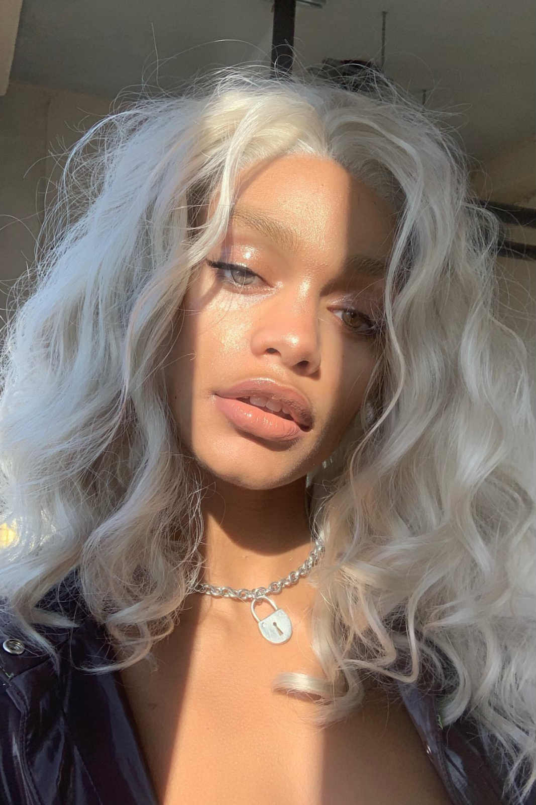 Danvers｜Synthetic Swiss Lace Front Wig Mirrorpass.com